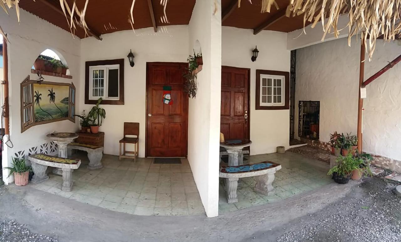 San Carlos Beach Inn Exteriör bild